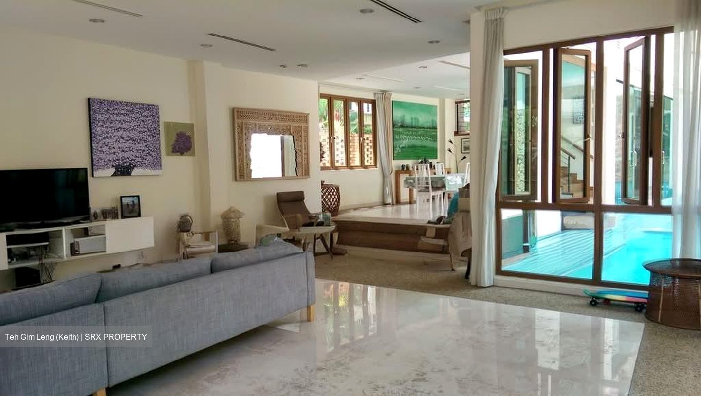 Holland Road (D10), Detached #566312811